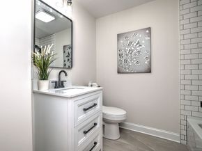 5 Robert Frost Drive, Shelton CT 06484