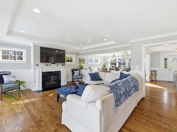 783 Reef Road, Fairfield CT 06824