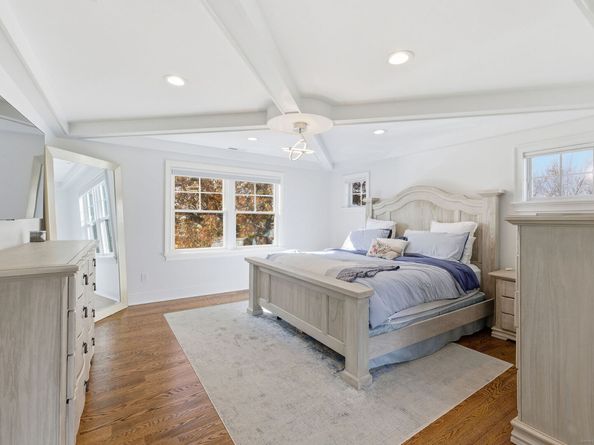 783 Reef Road, Fairfield CT 06824