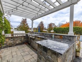 783 Reef Road, Fairfield CT 06824