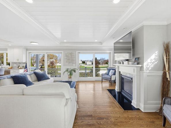 783 Reef Road, Fairfield CT 06824