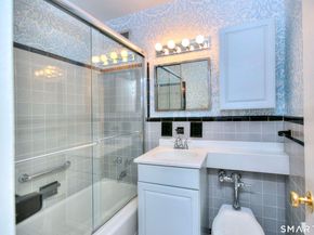 4 Putnam Hill Road 2B, Greenwich CT 06830