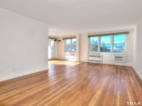 4 Putnam Hill Road 2B, Greenwich CT 06830