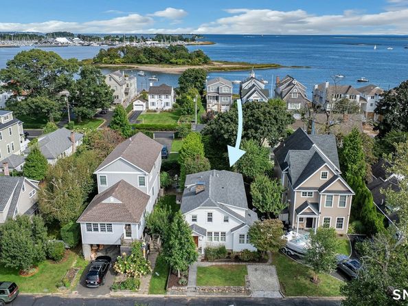 14 Park Lane, Norwalk CT 06851