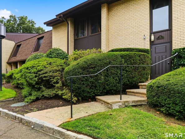 83 Courtland Avenue 5, Stamford CT 06902