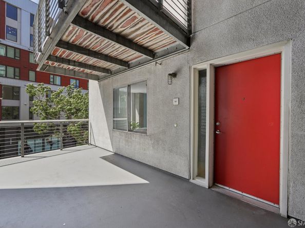 311 Oak Street 301, Oakland CA 94607
