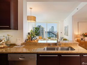 425 1st Street 1601, San Francisco CA 94105