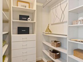 425 1st Street 1601, San Francisco CA 94105