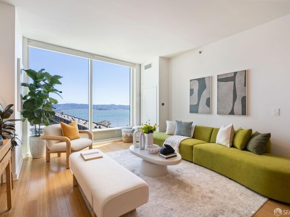 425 1st Street 1601, San Francisco CA 94105