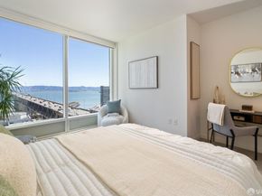 425 1st Street 1601, San Francisco CA 94105