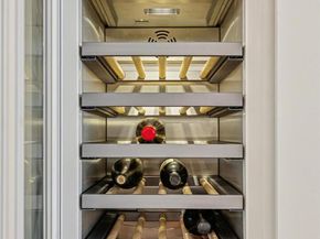 1 Steuart Lane 201, San Francisco CA 94105