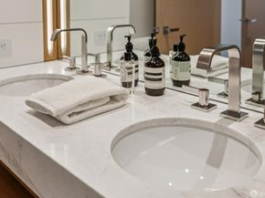 1 Steuart Lane 201, San Francisco CA 94105