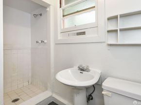 521 1/2 Judah Street, San Francisco CA 94122