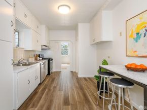 521 1/2 Judah Street, San Francisco CA 94122