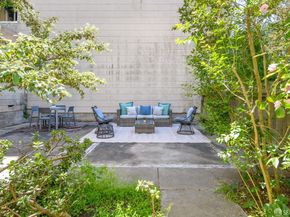 521 1/2 Judah Street, San Francisco CA 94122