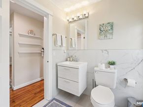 5 77th Street, North Bergen NJ 07047