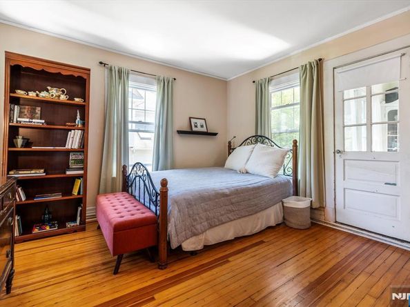 140 Prospect Street, Leonia NJ 07605