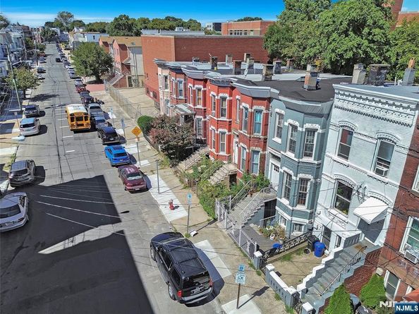 62.5 Oak Street, Jersey City NJ 07304