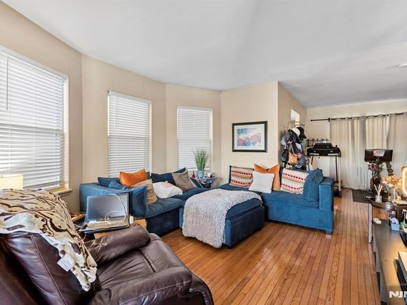 67 Route 5, Edgewater NJ 07020