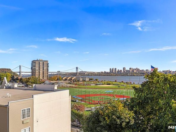 67 Route 5, Edgewater NJ 07020