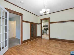 195 Hillside Avenue, Leonia NJ 07605