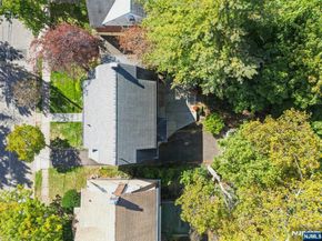 32 Linden Terrace, Leonia NJ 07605