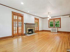 32 Linden Terrace, Leonia NJ 07605