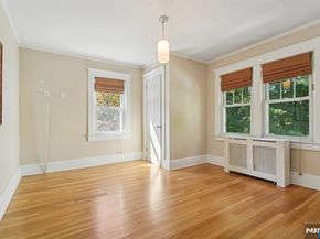 32 Linden Terrace, Leonia NJ 07605