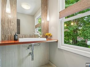 32 Linden Terrace, Leonia NJ 07605