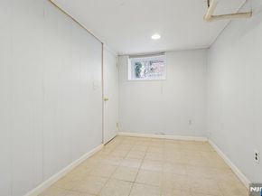32 Linden Terrace, Leonia NJ 07605