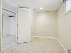 32 Linden Terrace, Leonia NJ 07605