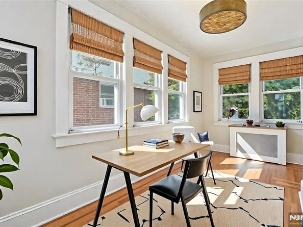 32 Linden Terrace, Leonia NJ 07605