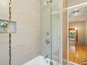 32 Linden Terrace, Leonia NJ 07605