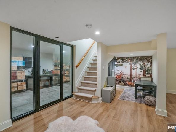 96 Bluff Road, Fort Lee NJ 07024