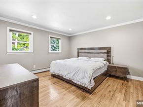 850 Edgewater Avenue, Ridgefield NJ 07657