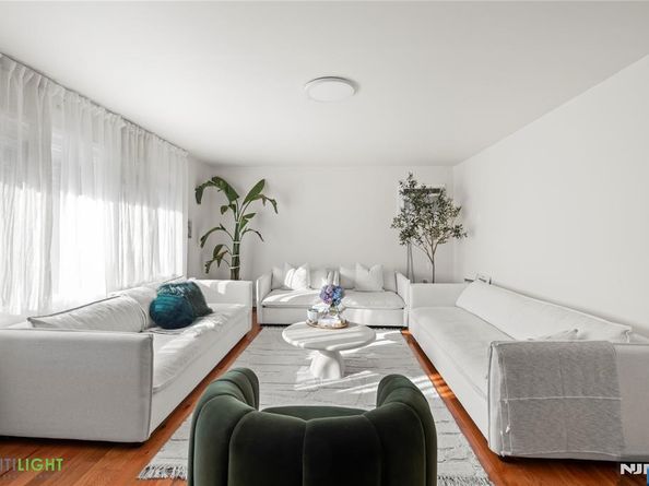 312 6th Street, Palisades Park NJ 07650