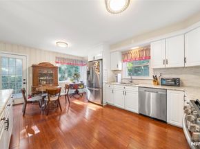 553 Ray Avenue, Ridgefield NJ 07657