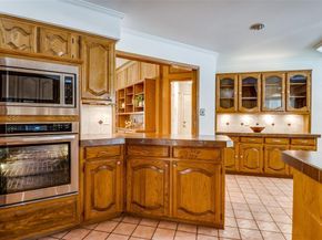 4019  Bobbin Lane , Addison Texas 75001