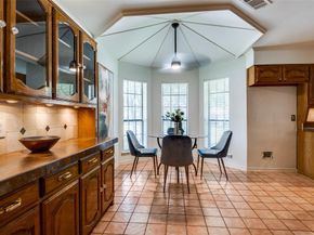 4019  Bobbin Lane , Addison Texas 75001