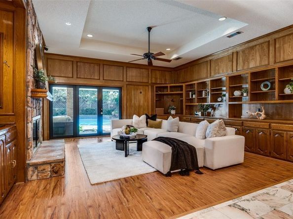 4019  Bobbin Lane , Addison Texas 75001