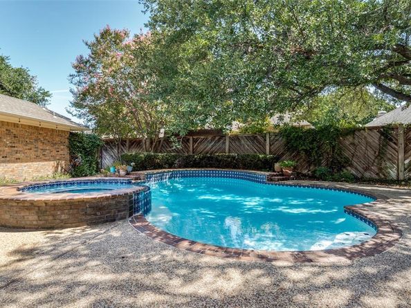 4019  Bobbin Lane , Addison Texas 75001