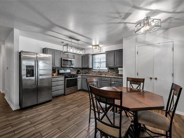 1713  Glenmore Avenue , Fort Worth Texas 76102