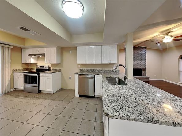 1420  Cross Bend Road , Plano Texas 75023