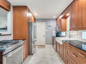 10868  Caprock Circle , Dallas Texas 75218