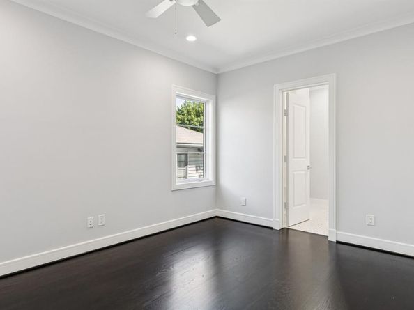 4013  Prescott Avenue , Dallas Texas 75219