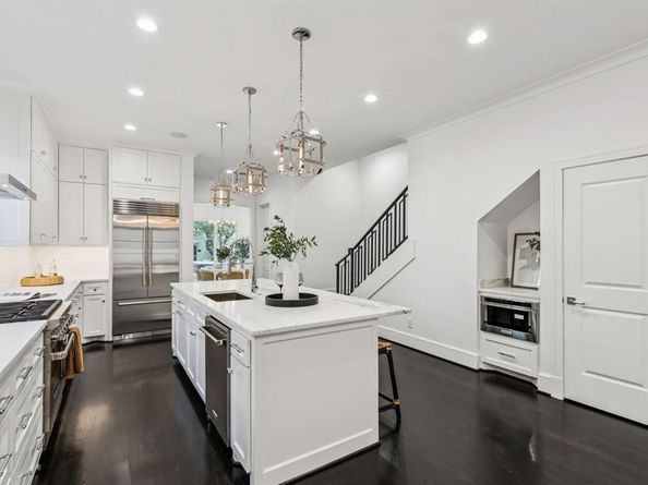 4013  Prescott Avenue , Dallas Texas 75219