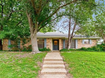 5008  Hatherly Drive 