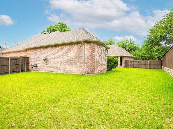 906  Glen Rose Drive , Allen Texas 75013