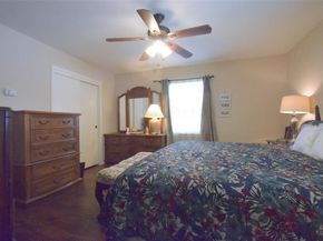 2516  Telegraph Avenue , Dallas Texas 75228
