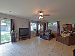 2516  Telegraph Avenue , Dallas Texas 75228
